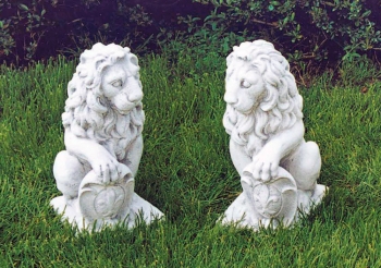 Löwenpaar mit Schild H 40